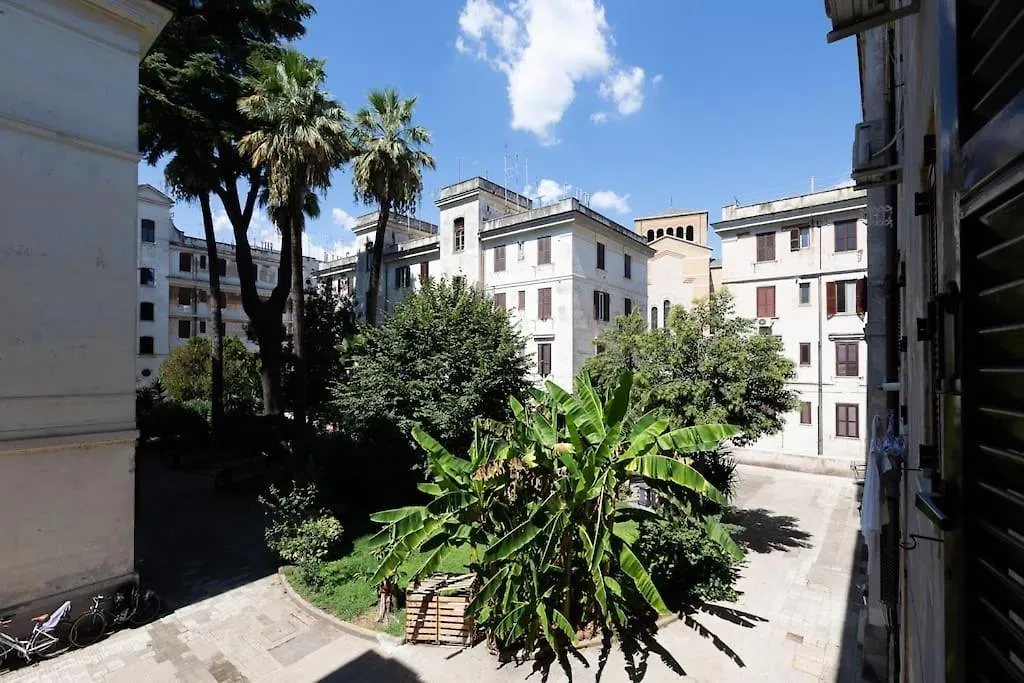 Downtown Rome Testaccio Glammaison 0*,  Italy